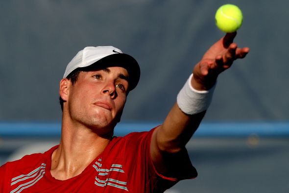The 39-year old son of father Bob Isner and mother Kate Isner John Isner in 2024 photo. John Isner earned a  million dollar salary - leaving the net worth at 28 million in 2024